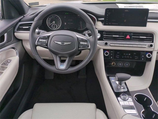 New 2025 Genesis G70 2.5T image 14
