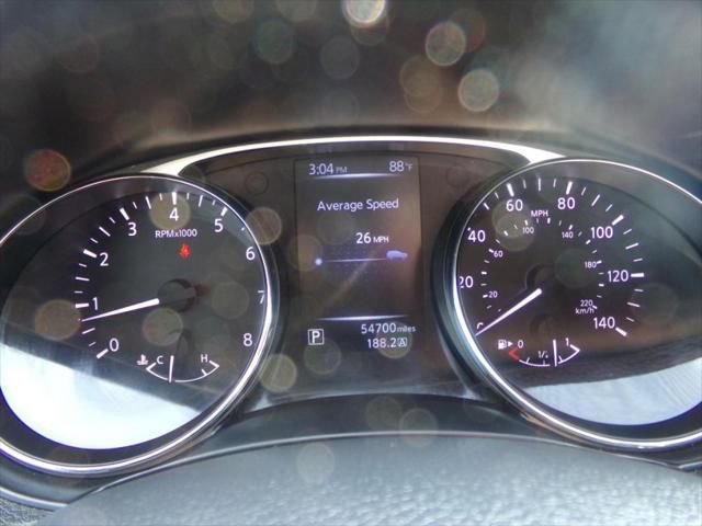 Used 2015 Nissan Rogue SL image 20