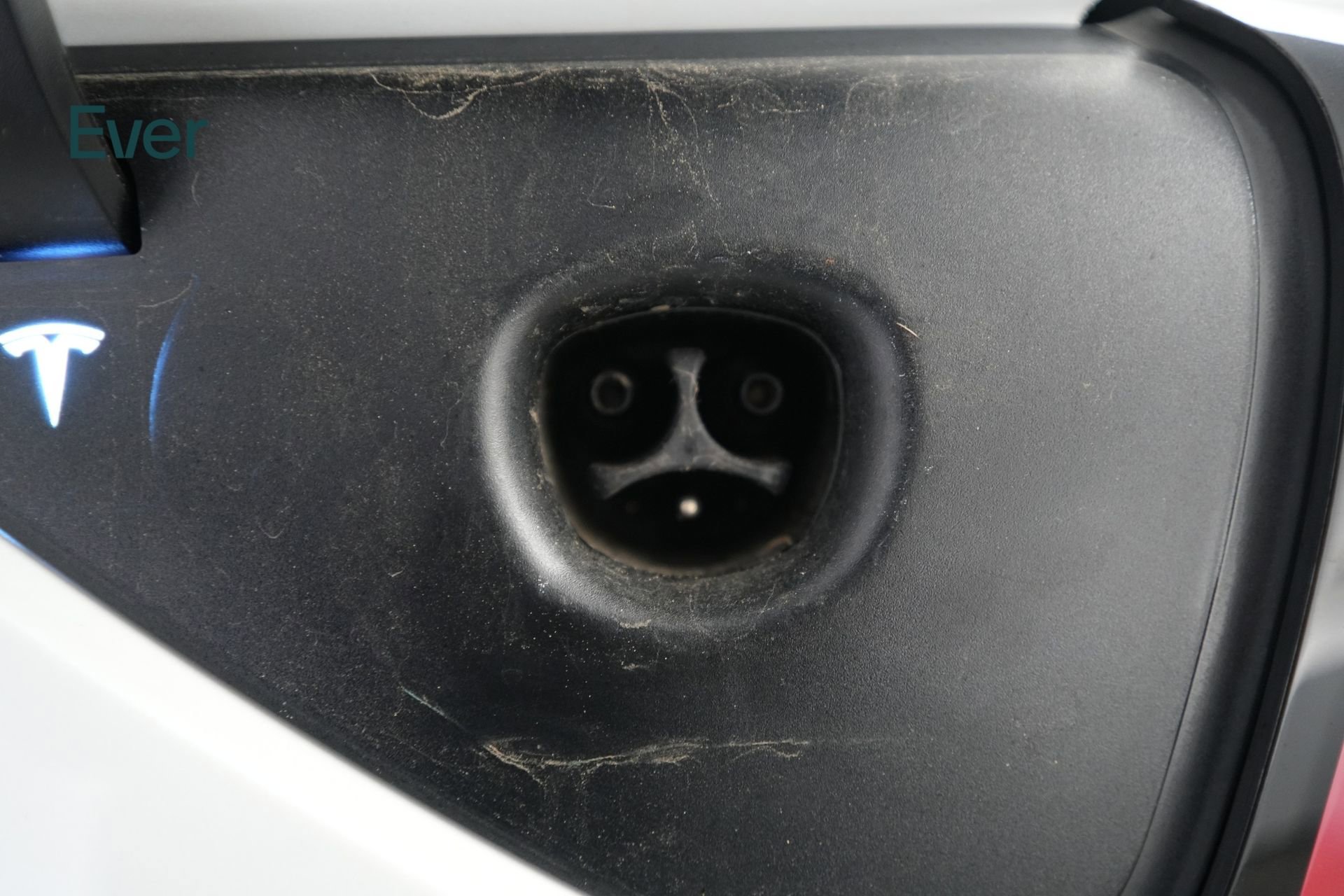 Used 2024 Tesla Model Y Long Range AWD/4WD image 10