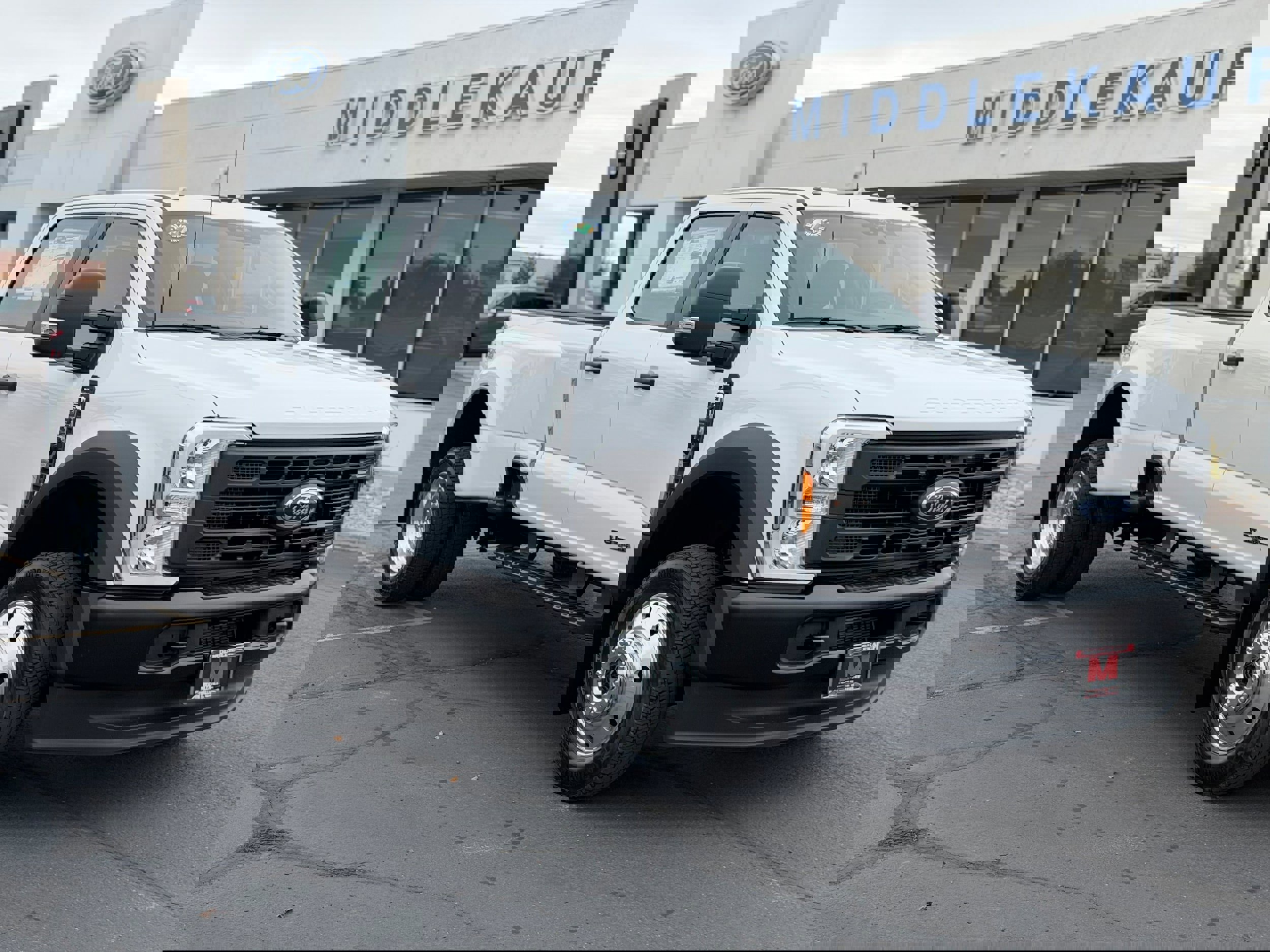 New 2026 Ford F450 XL w/ XL Driver Assist Package AWD/4WD image 1