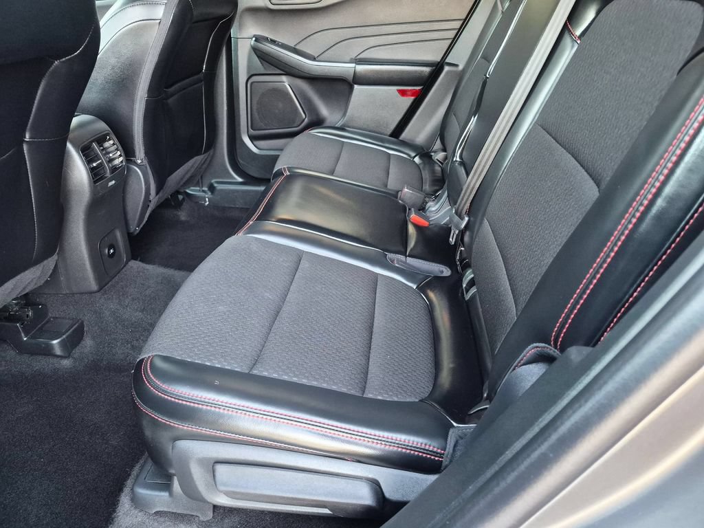 Used 2025 Ford Escape ST-Line FWD image 25