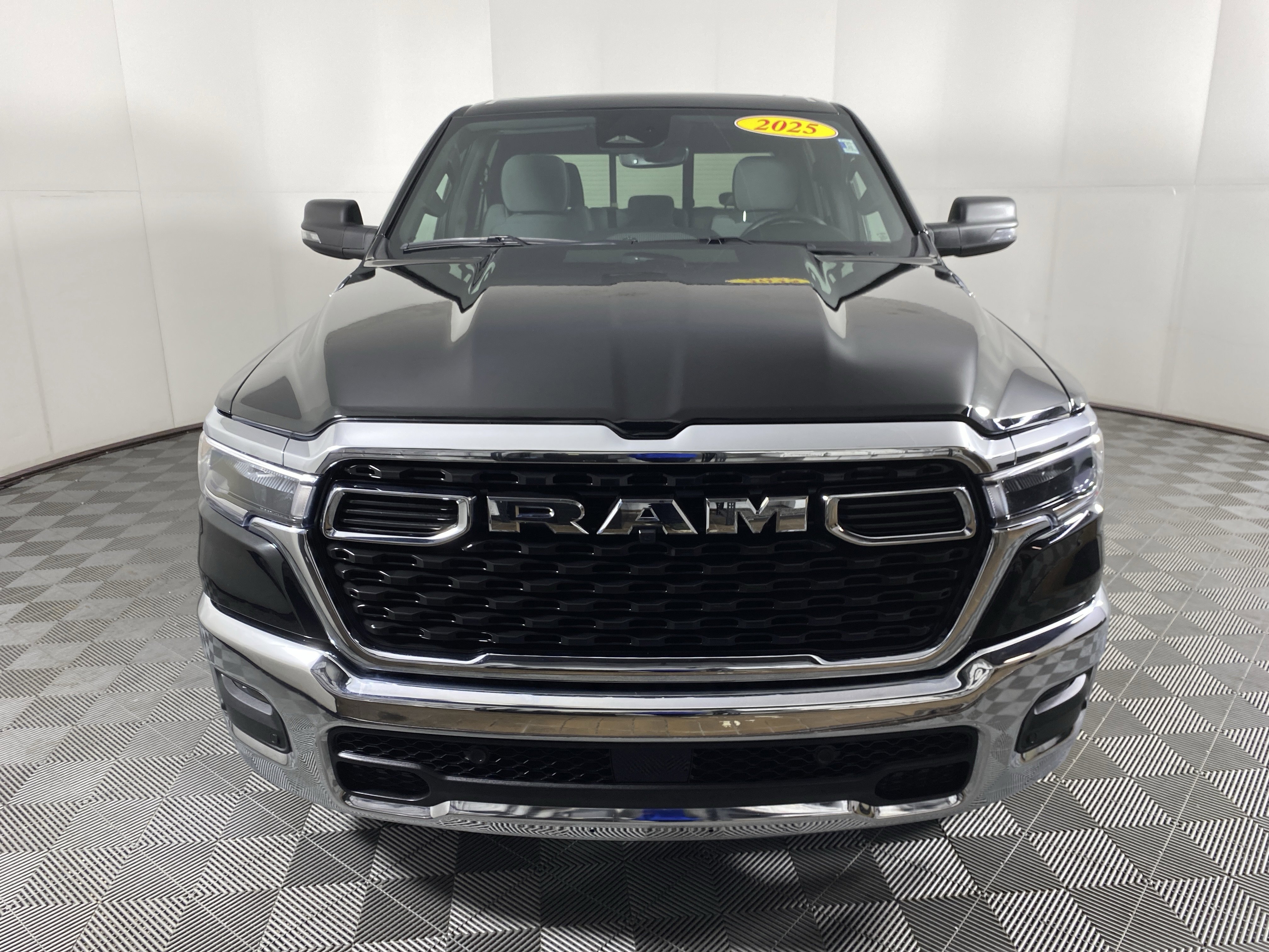 Used 2025 RAM 1500 Big Horn image 14