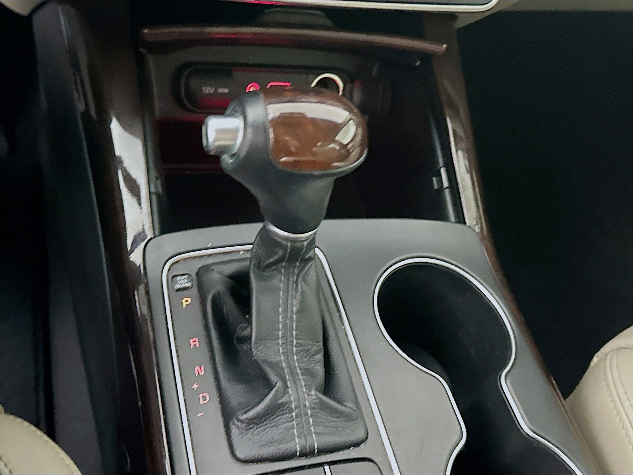 Used 2017 Kia Sorento EX image 24