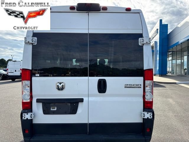 Used 2023 RAM ProMaster 2500 FWD image 5