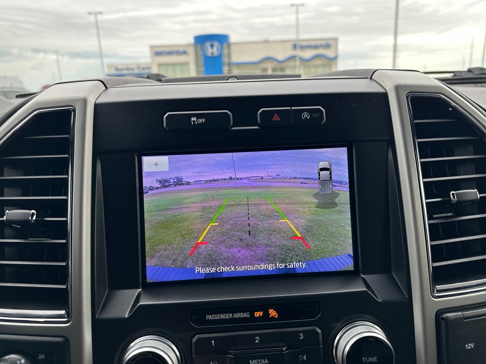 Used 2019 Ford F150 Lariat w/ Equipment Group 502A Luxury AWD/4WD image 68