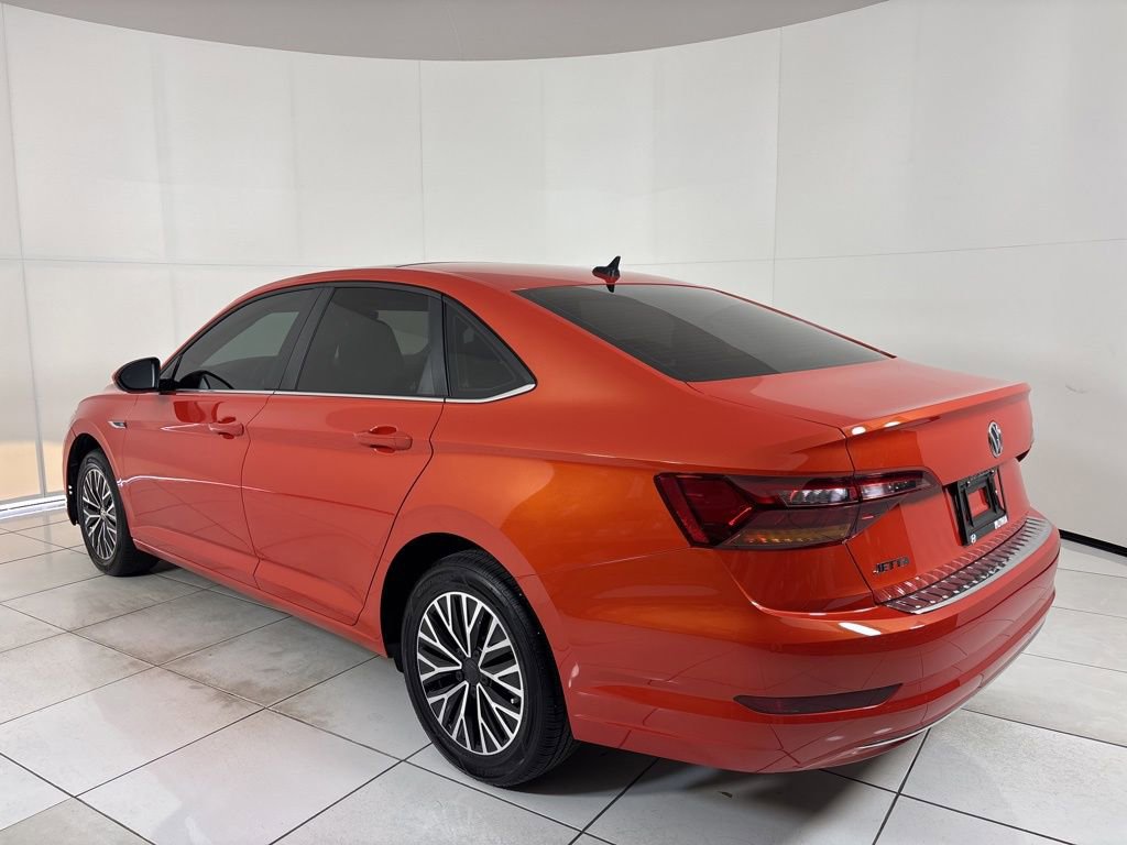 Used 2019 Volkswagen Jetta SEL image 3