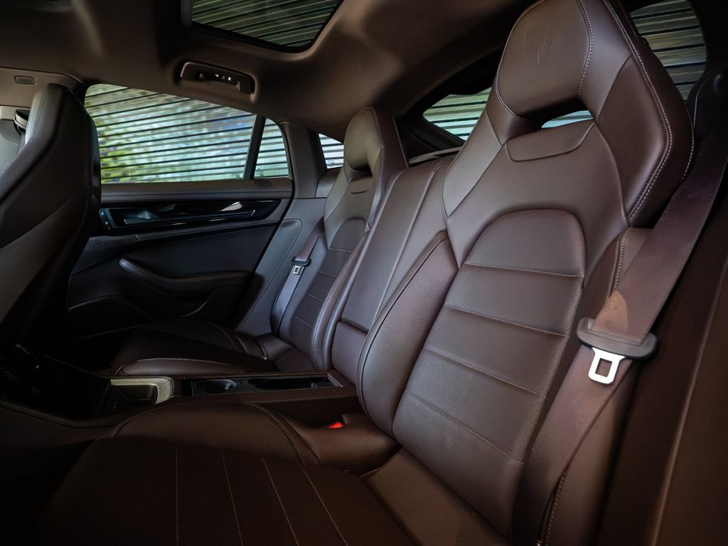 Certified 2024 Porsche Panamera image 24