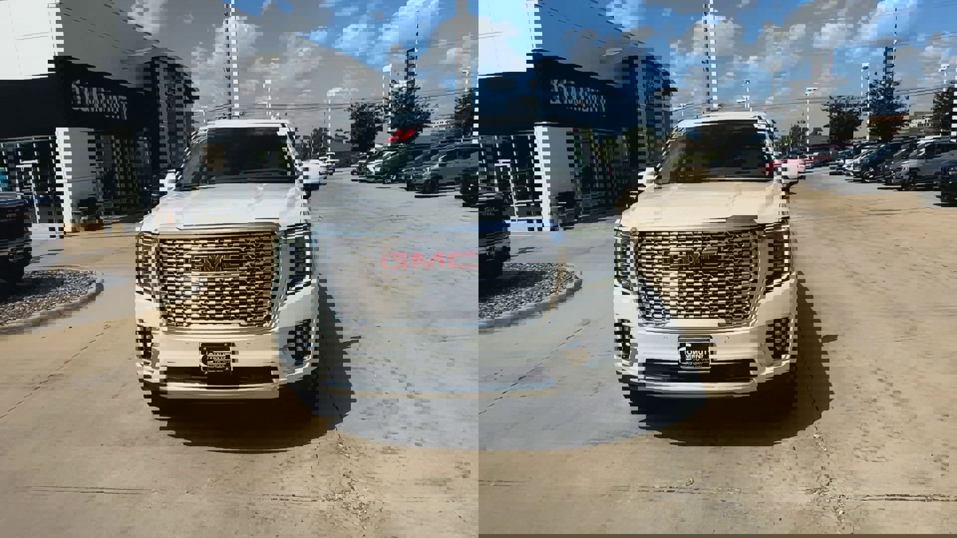 Certified 2023 GMC Yukon XL Denali image 45