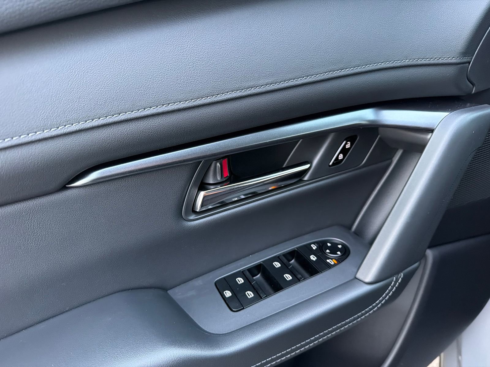 New 2026 MAZDA CX-5 Select image 32