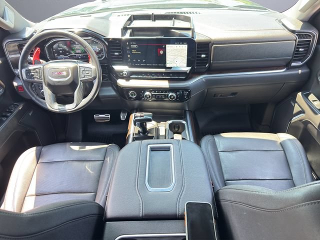 Used 2022 GMC Sierra 1500 SLT w/ SLT Convenience Package AWD/4WD image 18