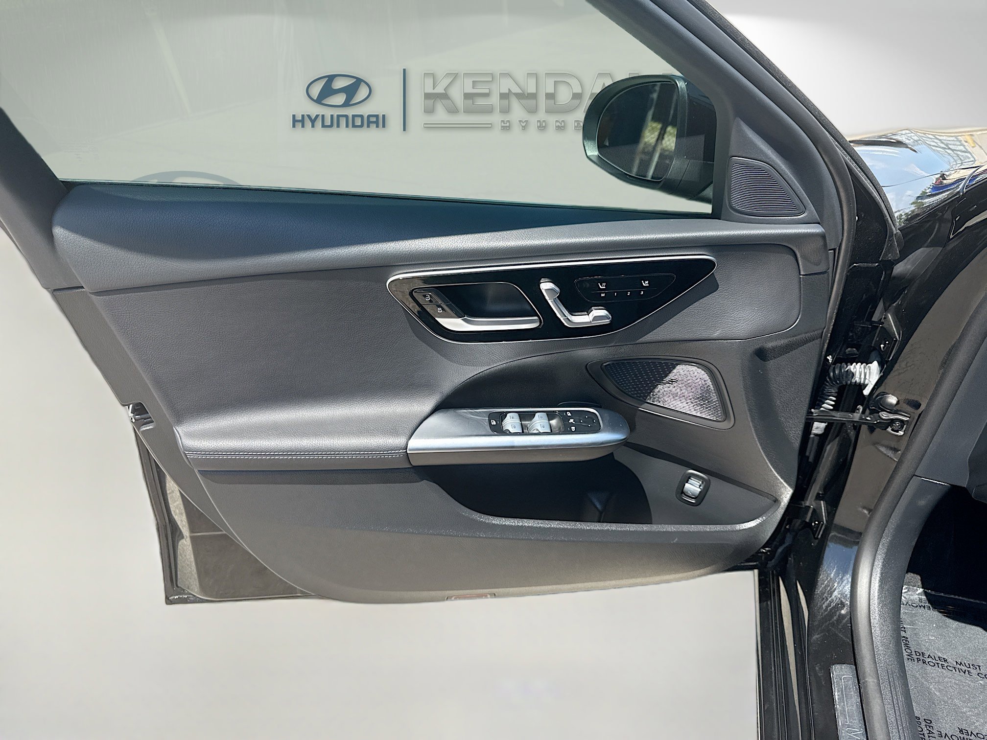 Used 2025 Mercedes-Benz C 300 Sedan image 17