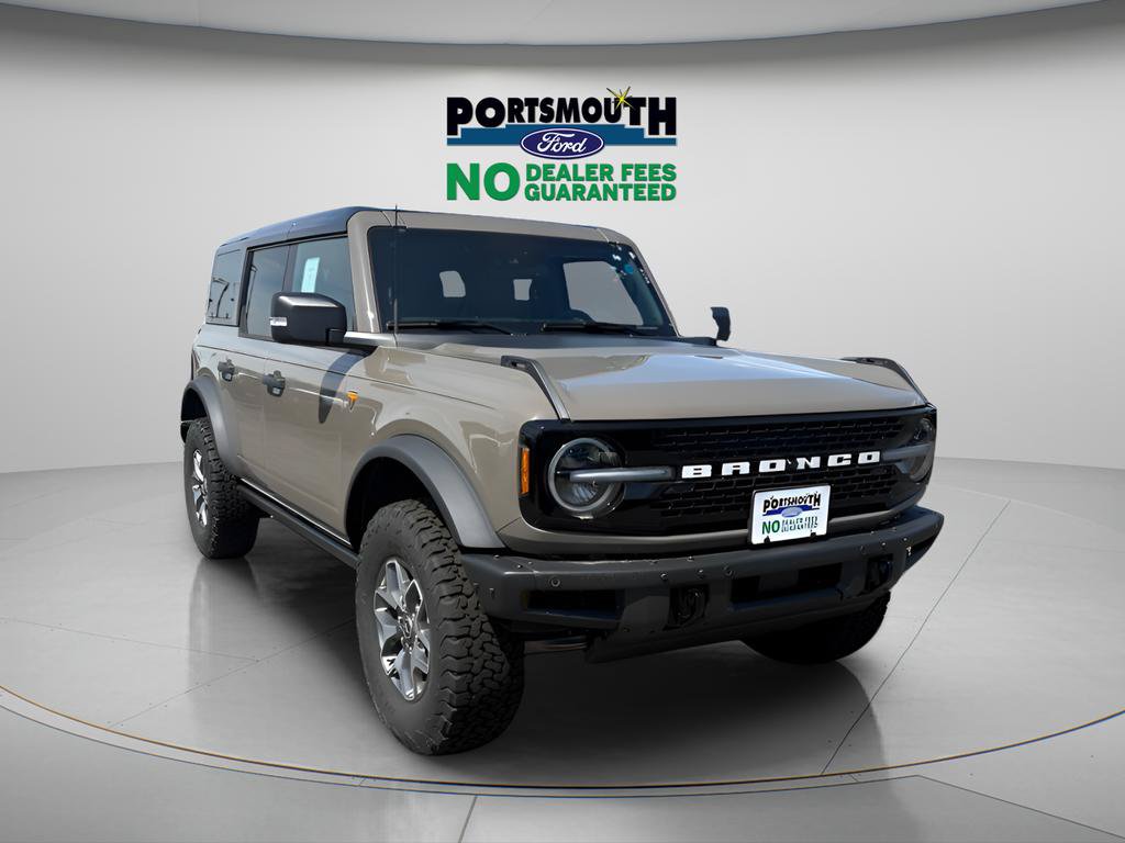 New 2025 Ford Bronco Badlands AWD/4WD image 1
