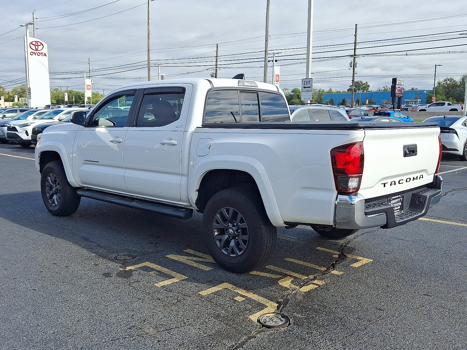 Used 2023 Toyota Tacoma SR5 image 4