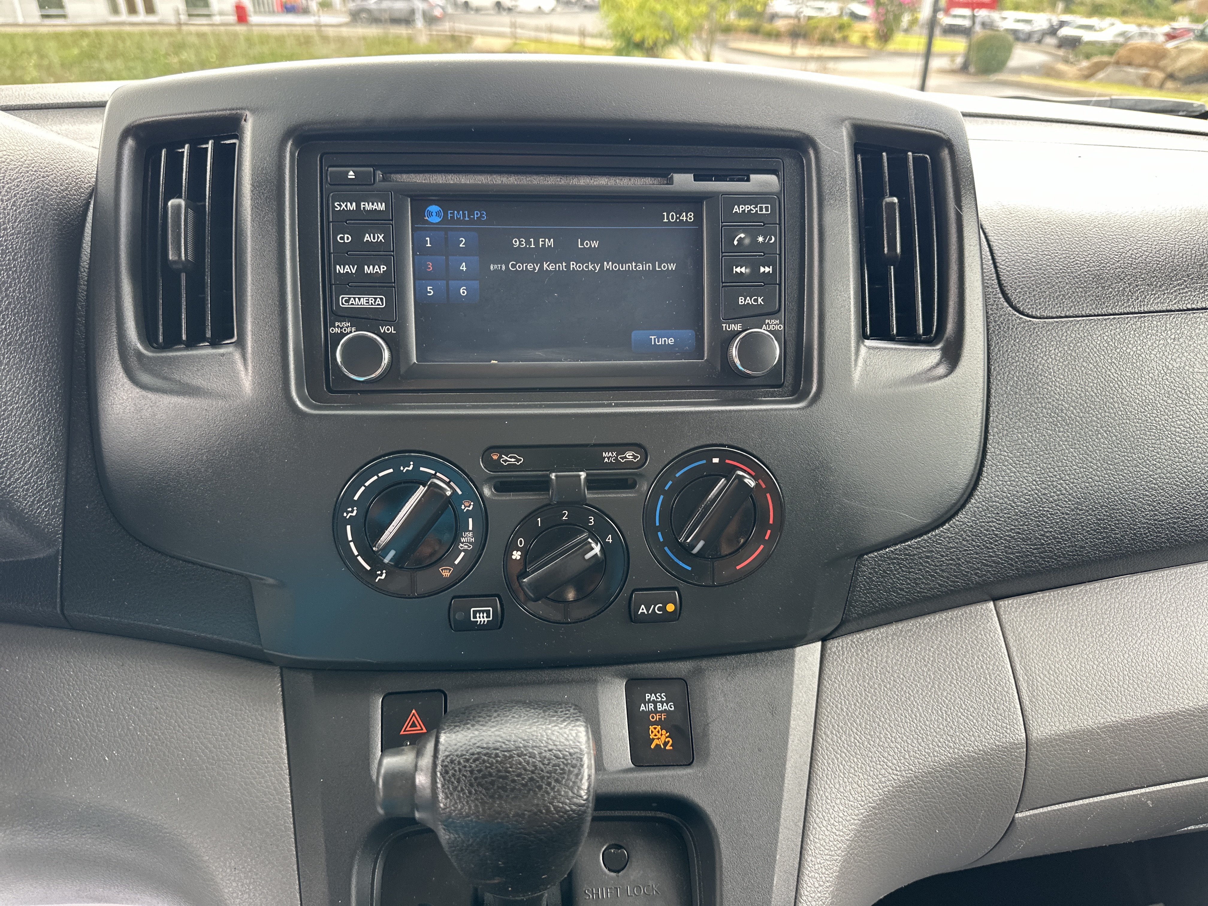 Used 2016 Nissan NV200 SV w/ Technology Package FWD image 16