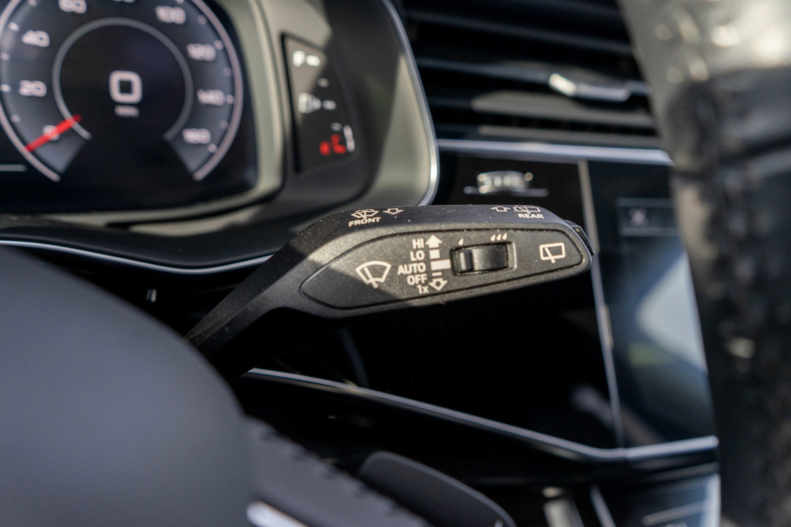 Used 2020 Audi Q7 2.0T Premium Plus w/ Premium Plus Package image 27