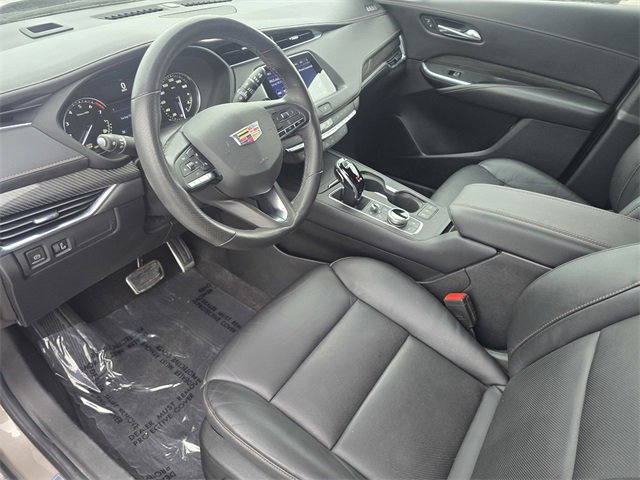 Used 2023 Cadillac XT4 Sport image 21