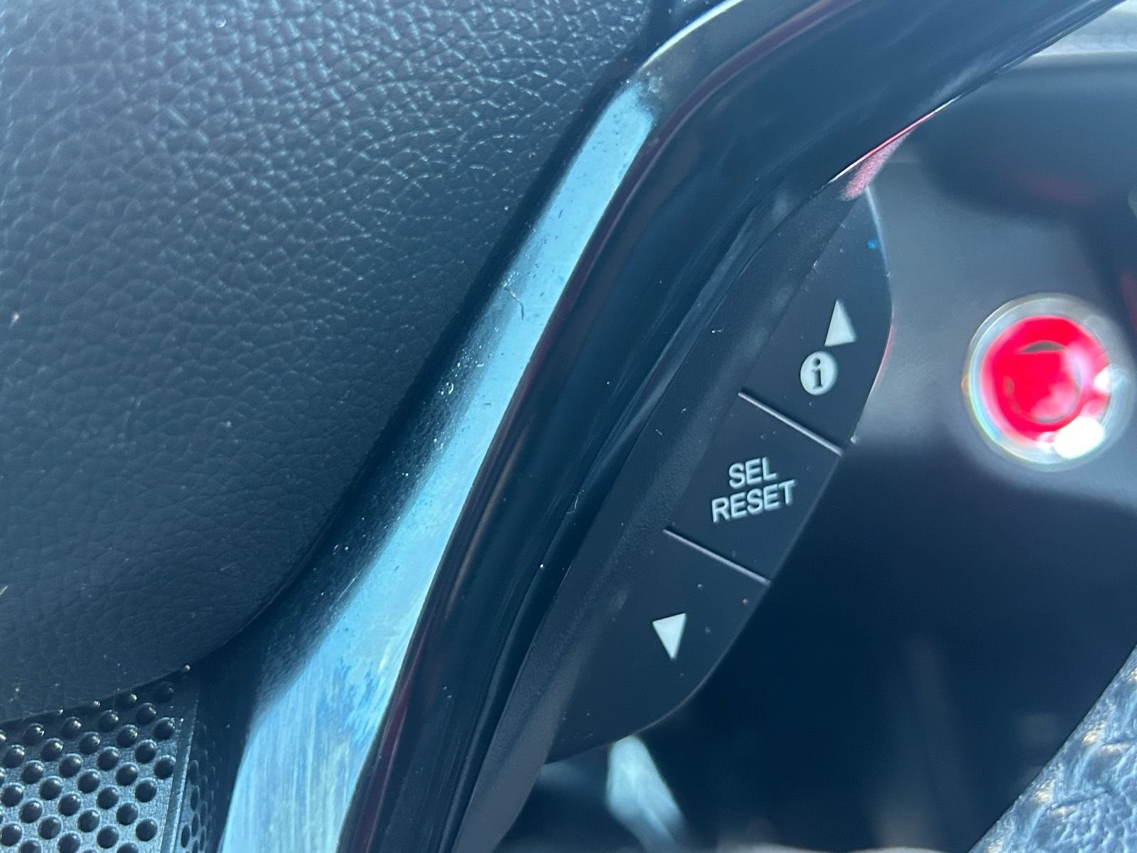 Used 2022 Honda HR-V EX-L image 30