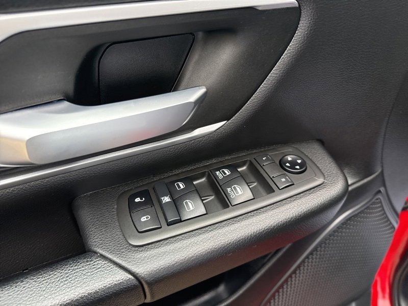 Used 2021 RAM 1500 Big Horn image 22