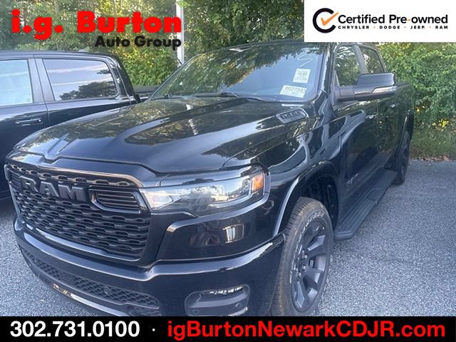 Used 2025 RAM 1500 Big Horn AWD/4WD image 2