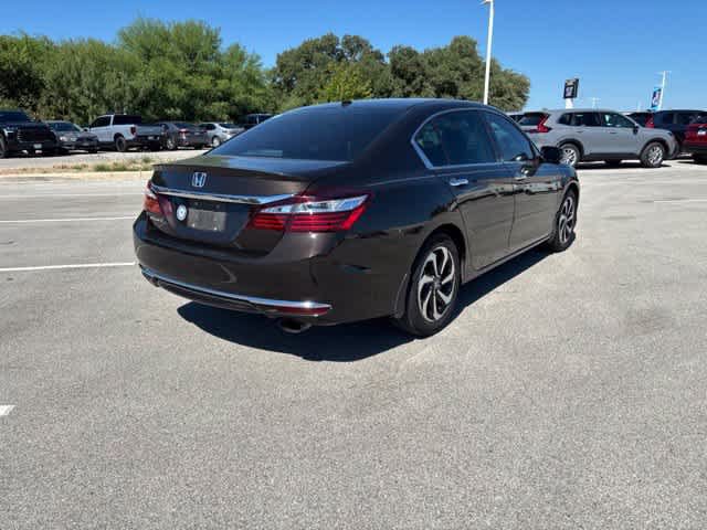 Used 2017 Honda Accord EX-L image 5
