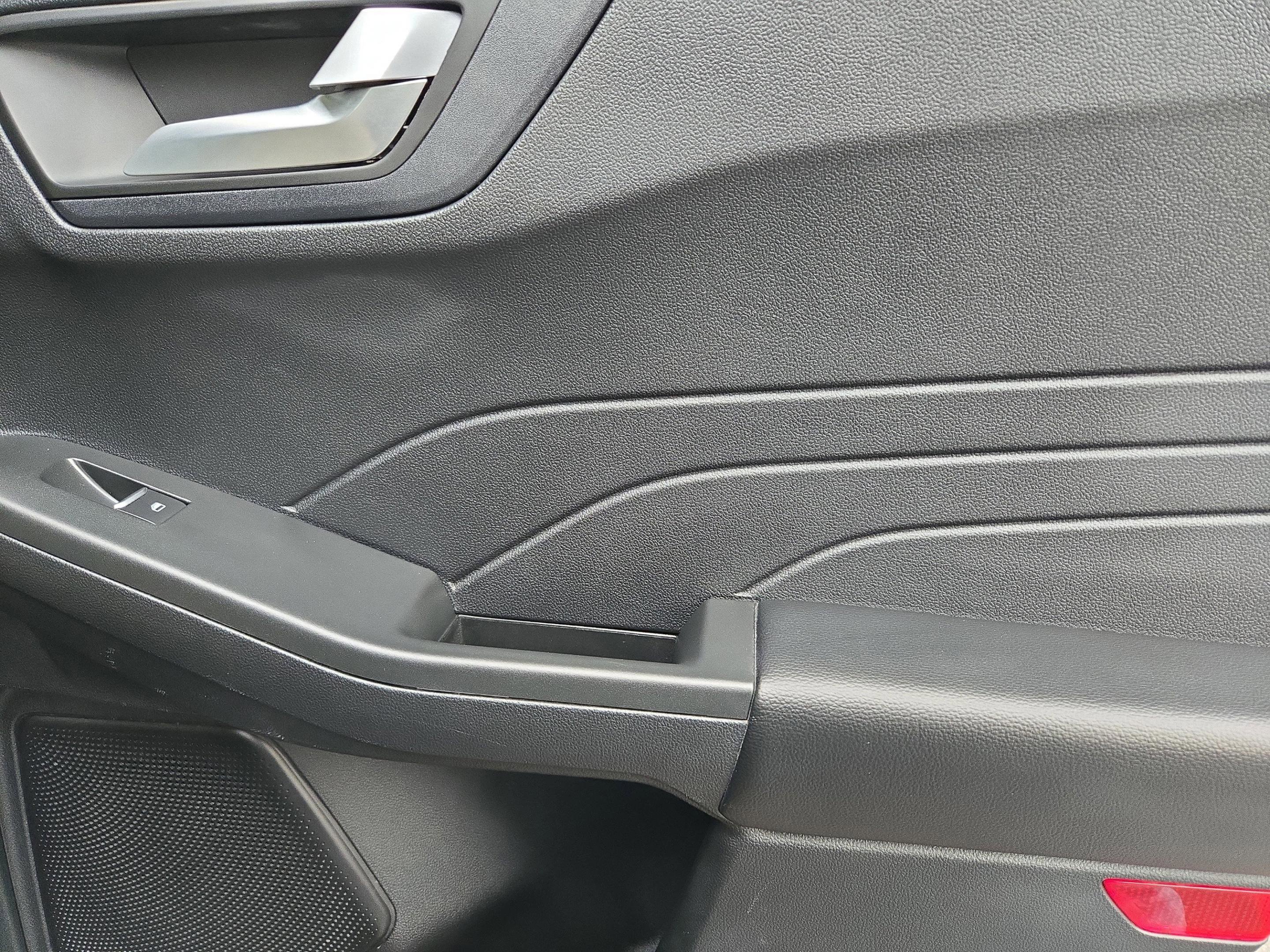 Used 2021 Ford Escape SEL image 25