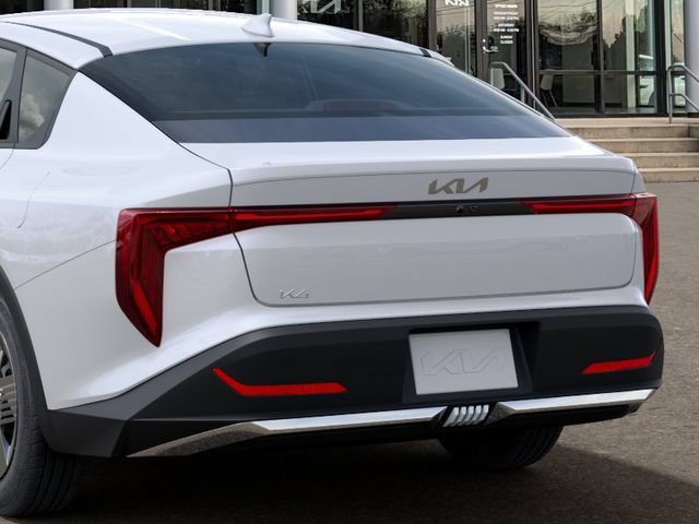 New 2026 Kia K4 FWD image 14