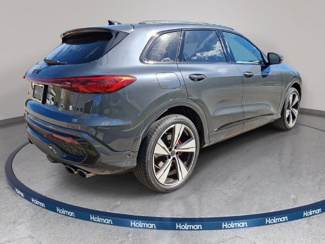 New 2026 Audi SQ5 Premium Plus AWD/4WD image 3