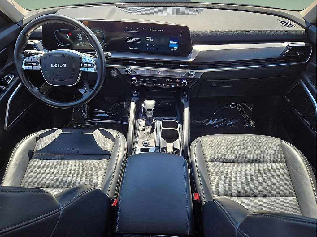 Used 2025 Kia Telluride S FWD image 17