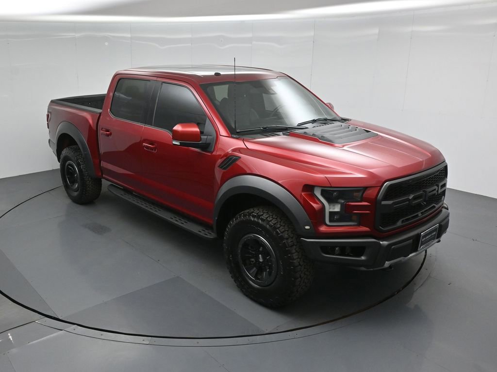 Certified 2017 Ford F150 Raptor w/ Equipment Group 802A Luxury image 42