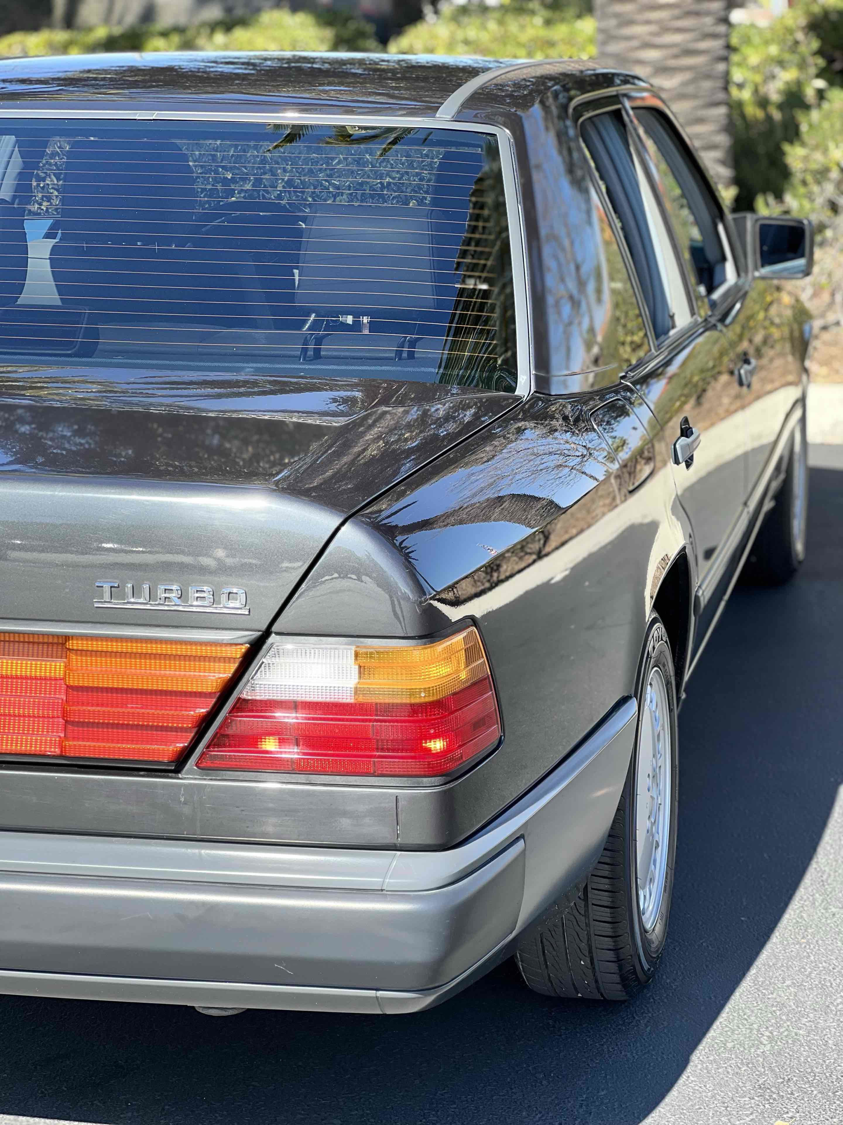 Used 1987 Mercedes-Benz 300 D Turbo image 65