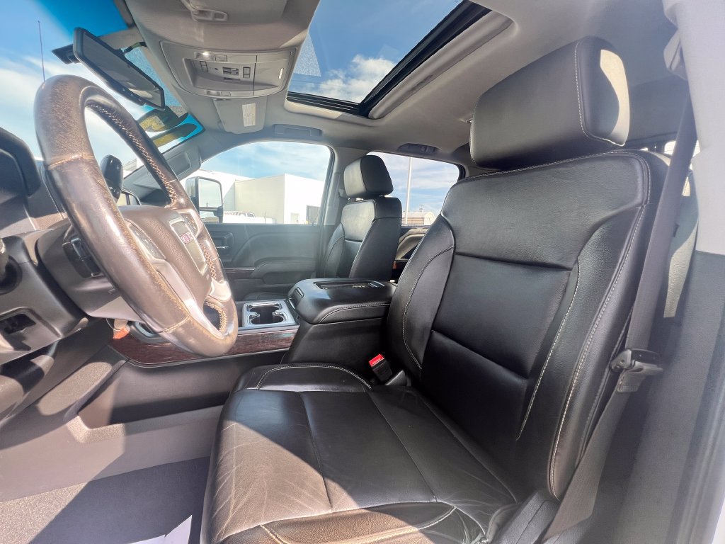 Used 2019 GMC Sierra 2500 SLT AWD/4WD image 17