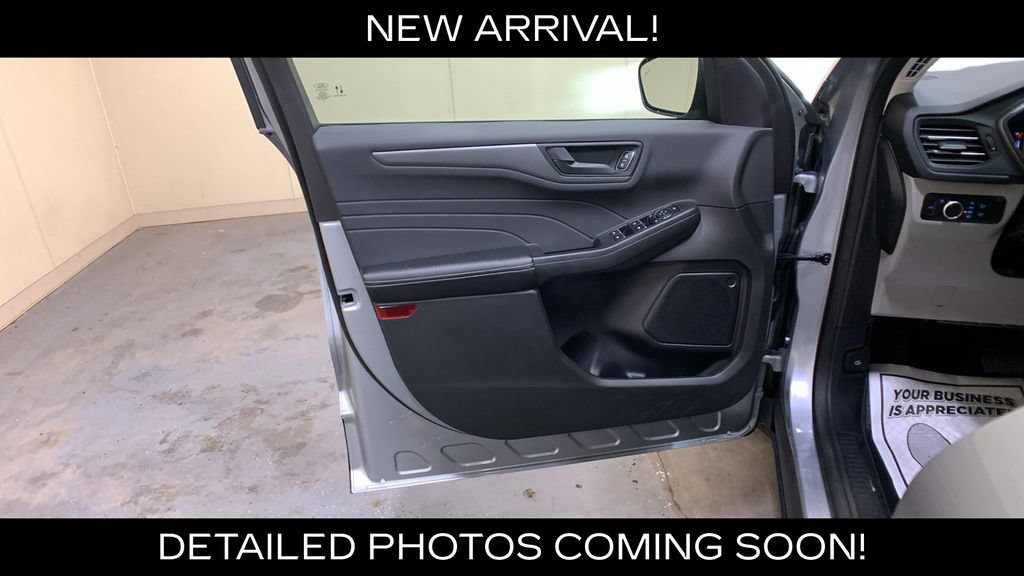 Used 2023 Ford Escape Active AWD/4WD image 24