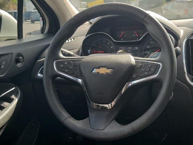 Used 2016 Chevrolet Cruze LT w/ Convenience Package FWD image 27