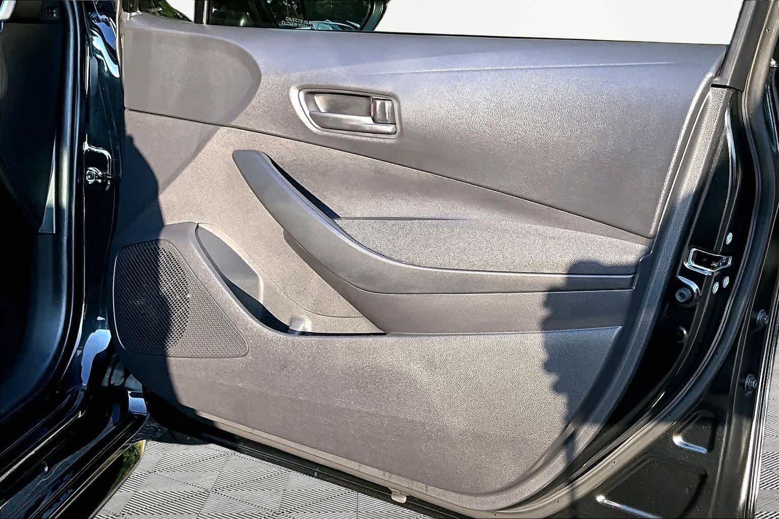 Certified 2022 Toyota Corolla LE FWD image 23