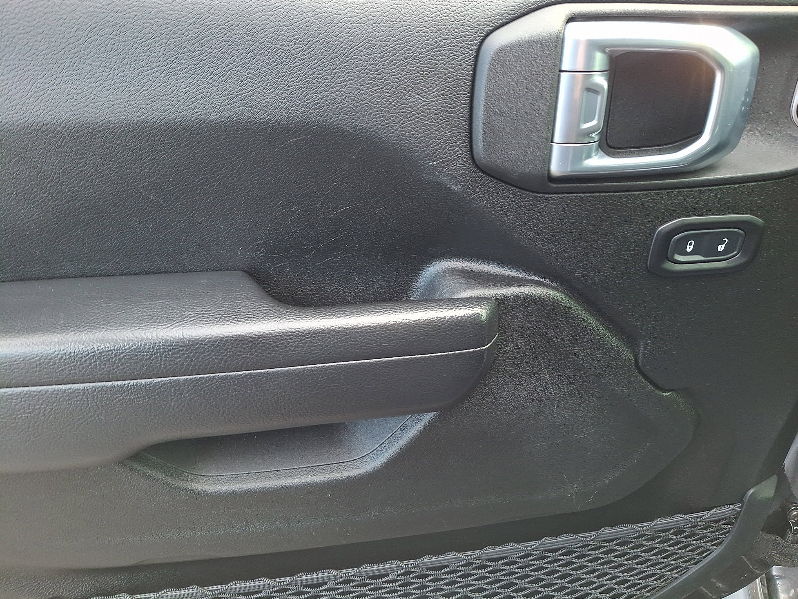 Used 2022 Jeep Gladiator Sport AWD/4WD image 12