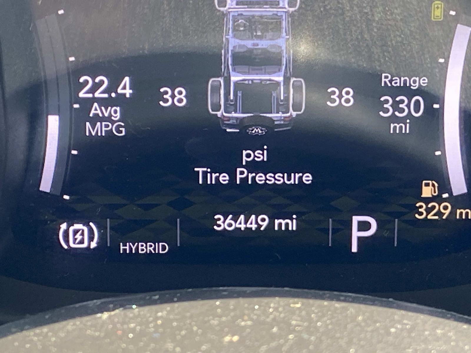 Used 2023 Jeep Wrangler Sahara w/ Cold Weather Group AWD/4WD image 43