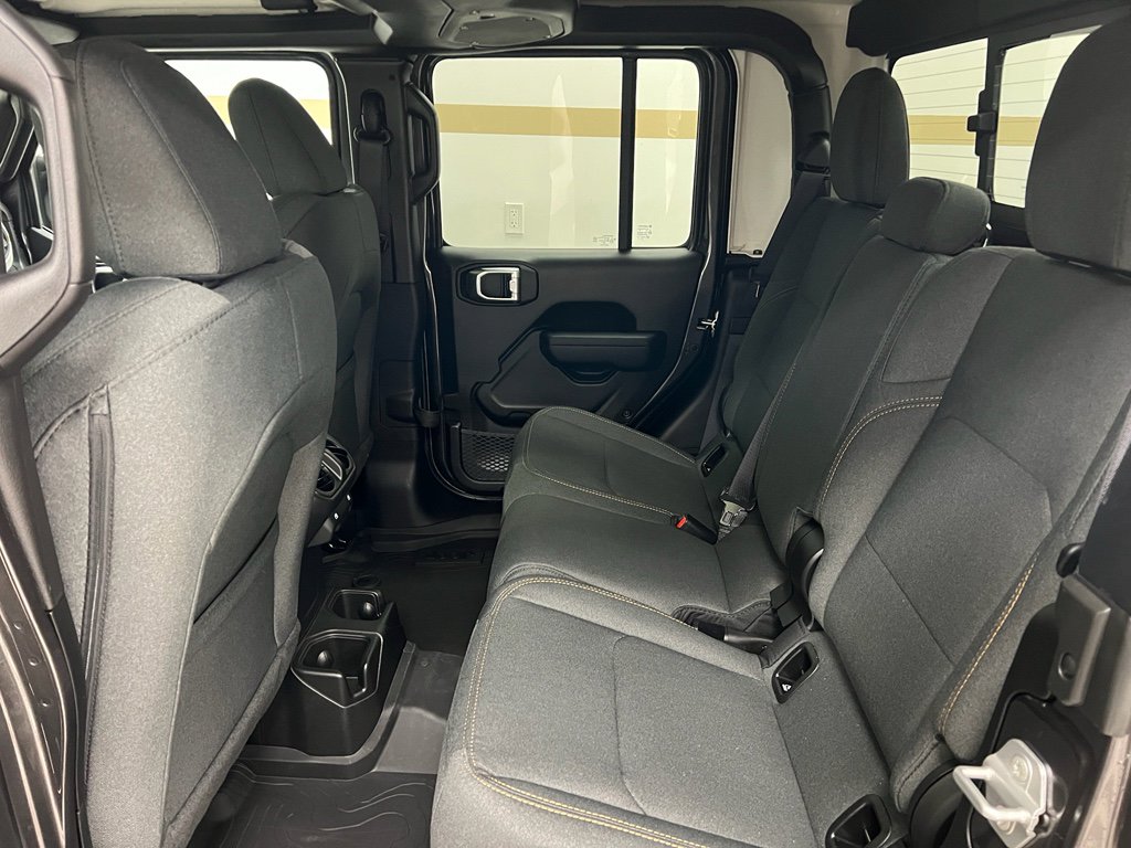 New 2026 Jeep Gladiator Sport image 12