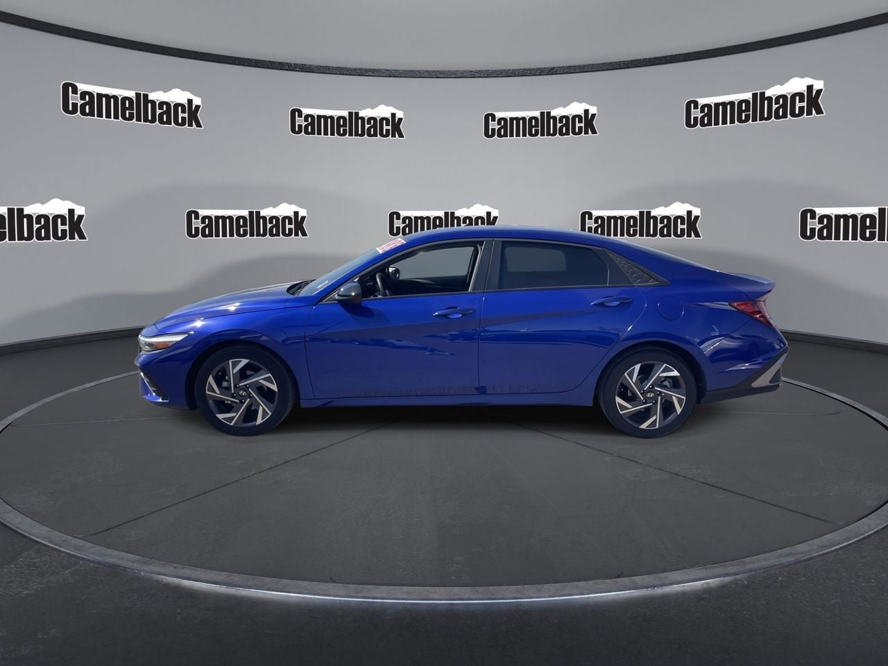 Certified 2025 Hyundai Elantra Sport FWD image 4