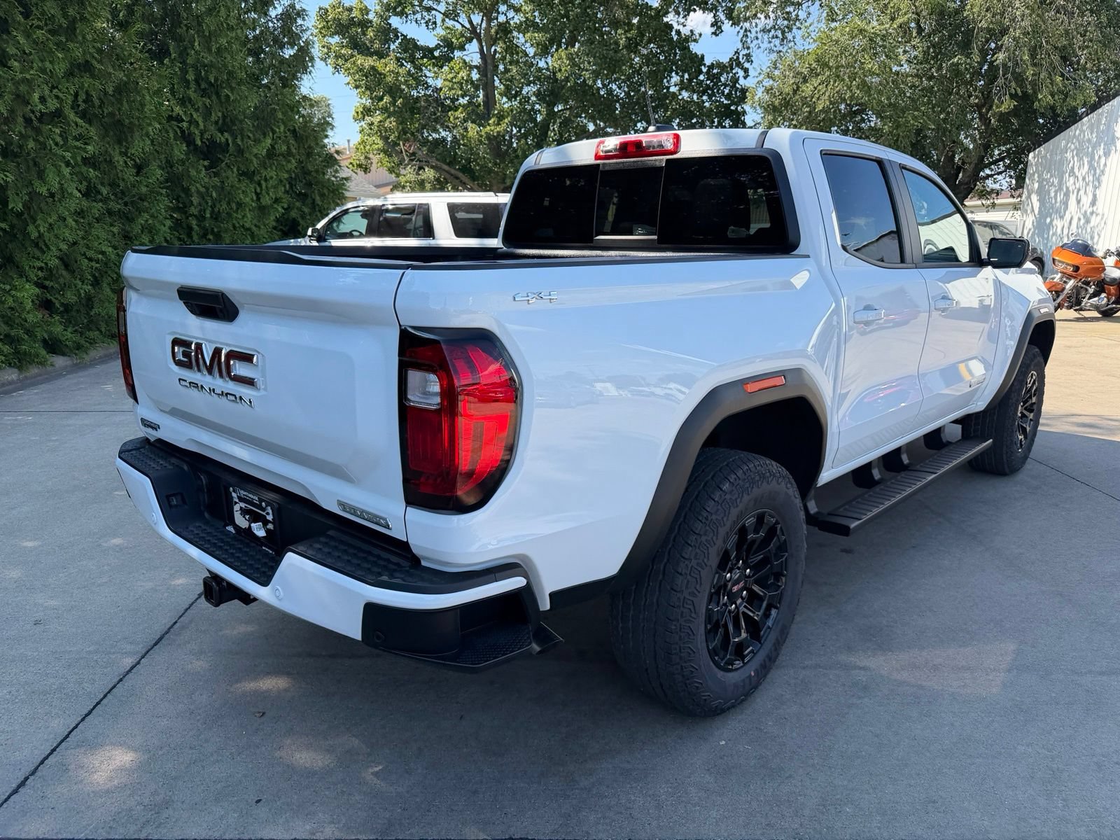 New 2026 GMC Canyon Elevation w/ Convenience Package AWD/4WD image 6