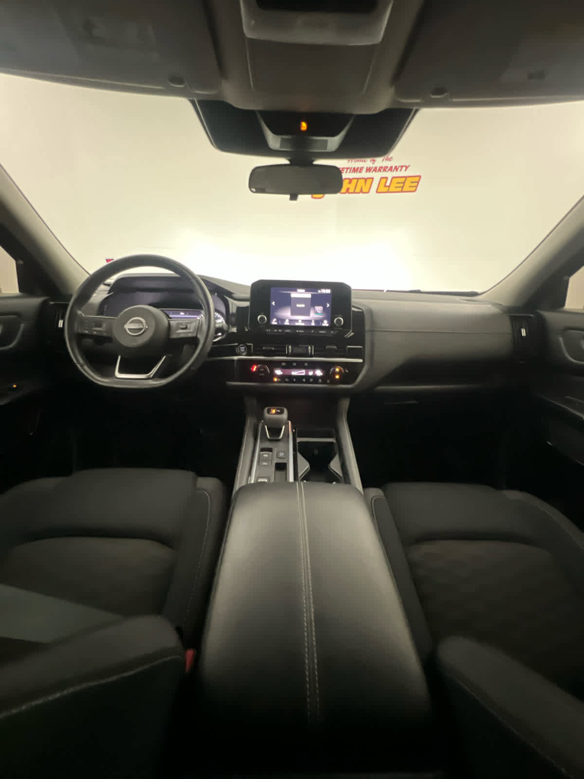 Used 2023 Nissan Pathfinder SV FWD image 17