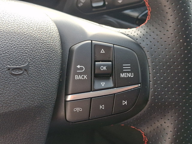 Used 2025 Ford Escape ST-Line FWD image 22
