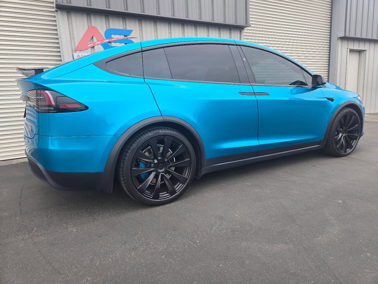 Used 2022 Tesla Model X Plaid AWD/4WD image 9