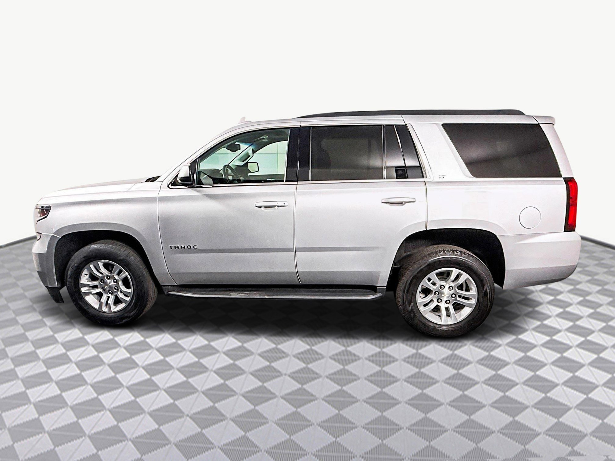 Used 2019 Chevrolet Tahoe LT image 6