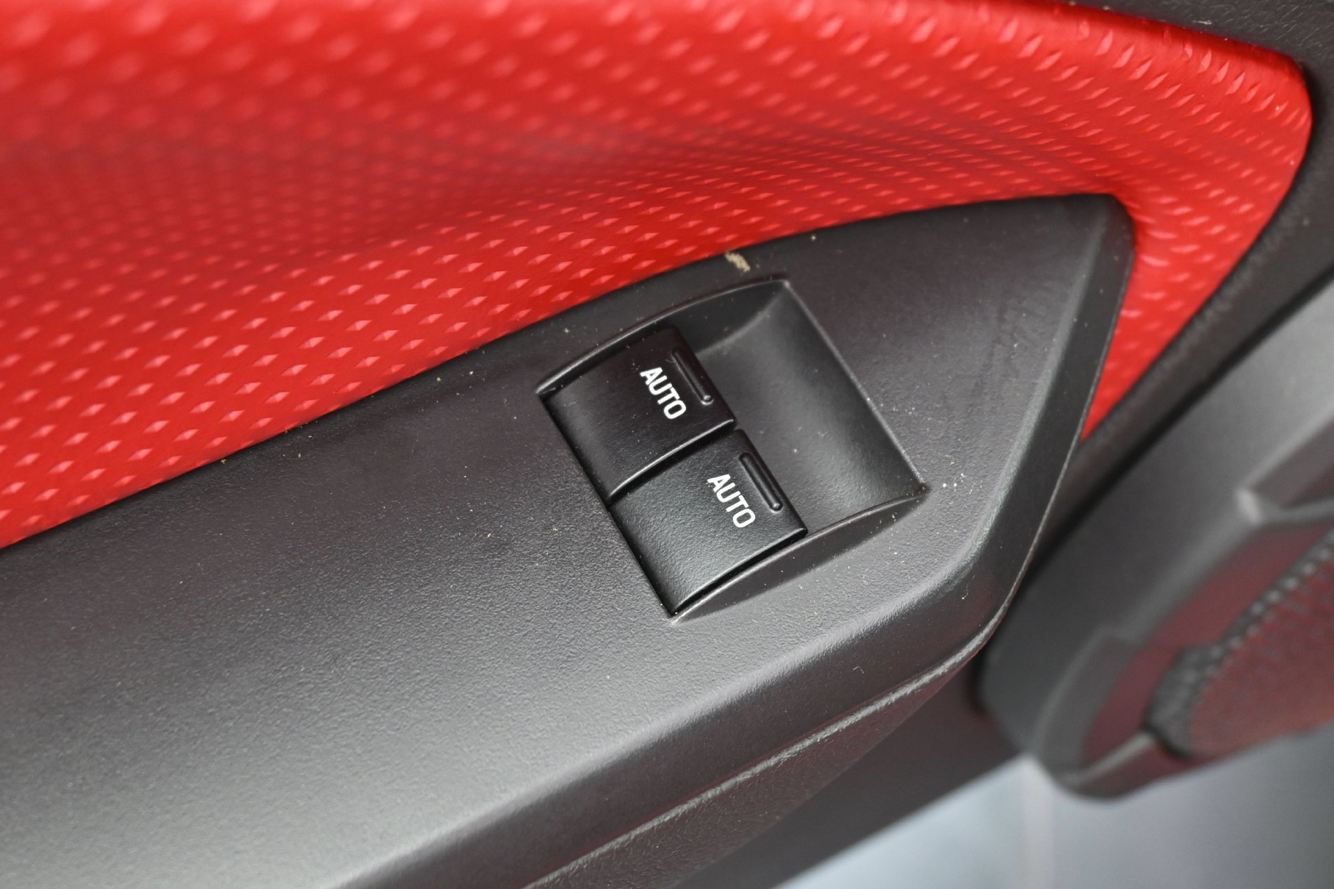 Used 2007 Ford Mustang GT Premium RWD image 16