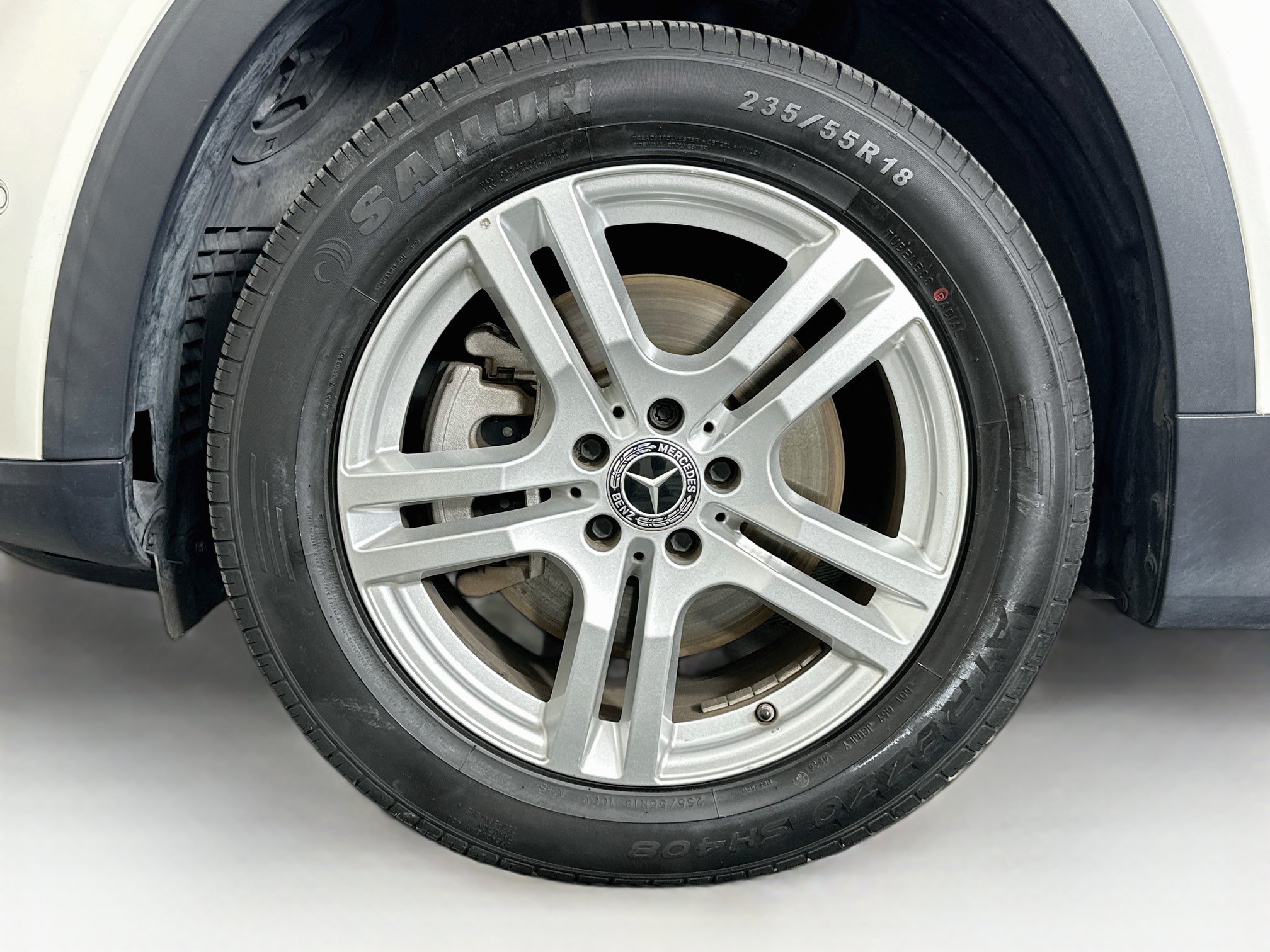 Used 2023 Mercedes-Benz GLB 250 4MATIC image 11