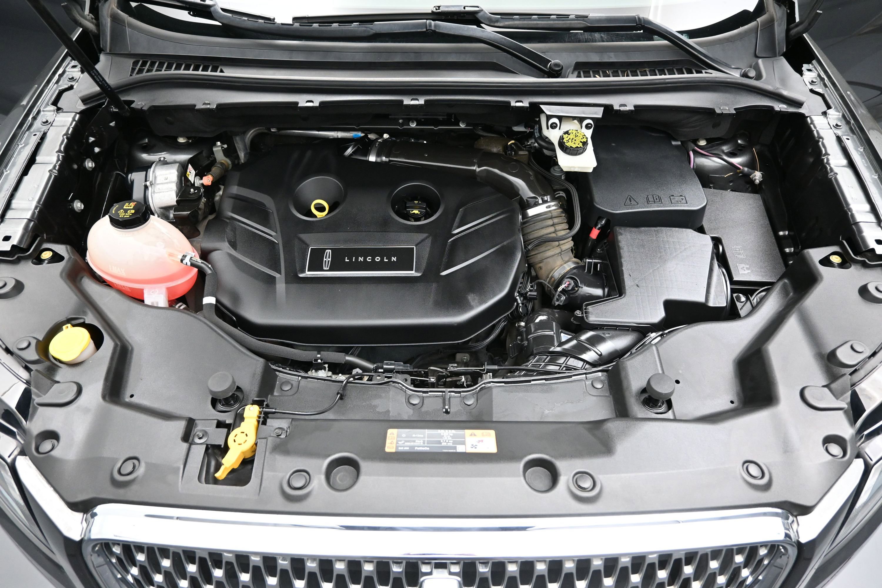 Used 2019 Lincoln MKC Select w/ Select Plus Package FWD image 8