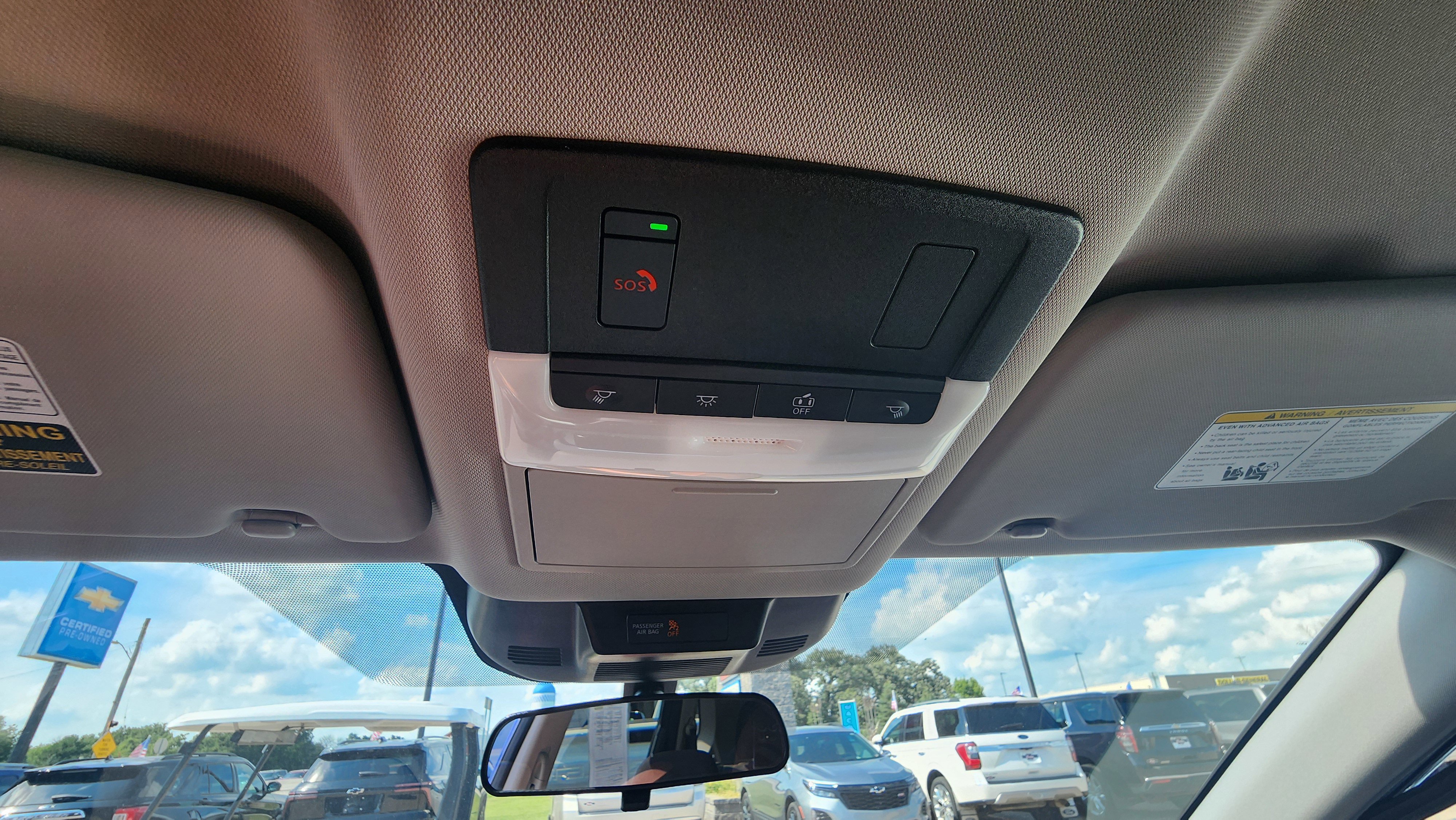 Used 2023 Nissan Rogue SV image 13