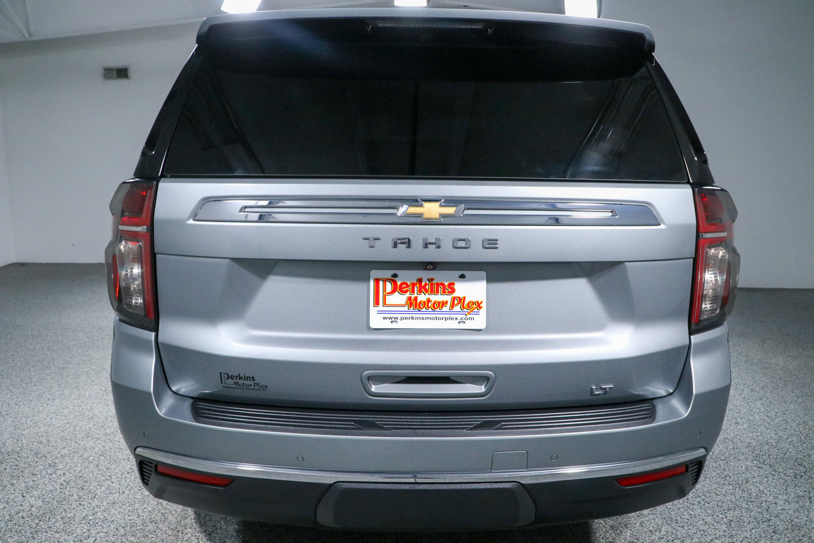 Used 2023 Chevrolet Tahoe LT w/ Luxury Package RWD image 8