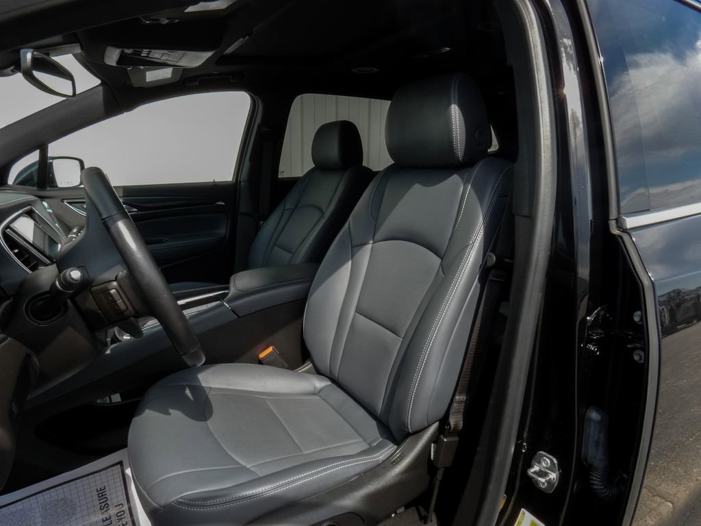 Used 2023 Buick Enclave Essence w/ Experience Buick Package image 8