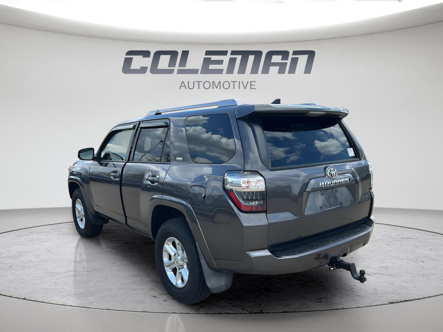 Used 2017 Toyota 4Runner SR5 image 7